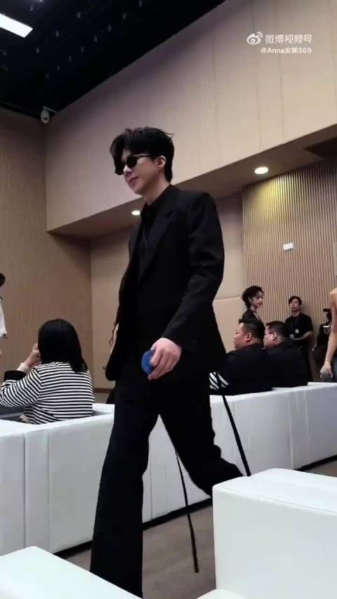 好帅 好精致的男人