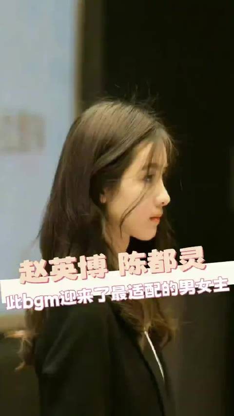 所有人看到这两张脸,立马进入青春疼痛大忧郁时代! 陈都灵