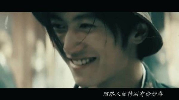 谢霆锋处处吻卡点神颜,港风神韵帅到窒息