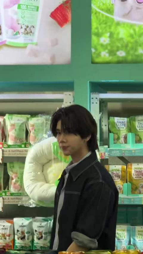 介于帅和萌之间