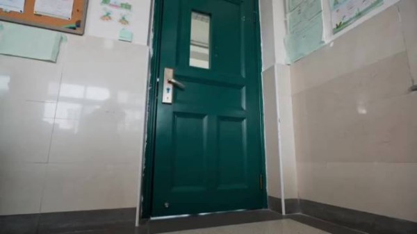 本以为家长不来就没事,结果老师直接放大招?!