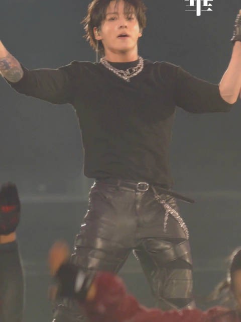 田柾国圣保罗巡演跳IDOL直拍曝光