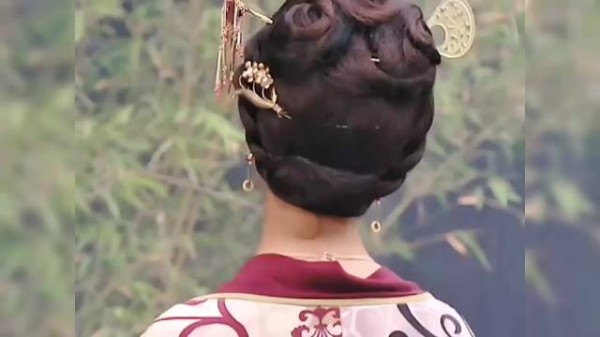 最喜欢的一版妲己 同一副皮囊两个灵魂,人物区分度做得很好,演的特别棒