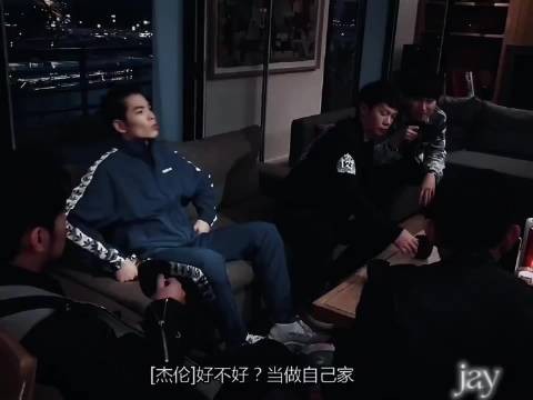 杰伦：你俩真有默契