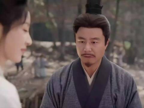 魏娆的养母死了，红线卖饼自力更生，不料被太子抓走 嫁金钗