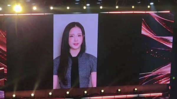 BLACKPINK四名成员韩国大众文化艺术大赏「玉冠文化勋章」获奖感言