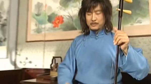 雄霸自废武功归隐 无名击退天池十二煞!