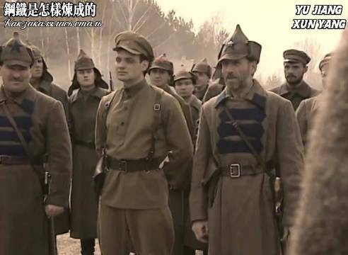惩恶挥拳相向 战友齐护周全