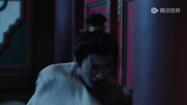 门外声嘶力竭呼喊质问为何成亲,吉时春封神虐恋名场面