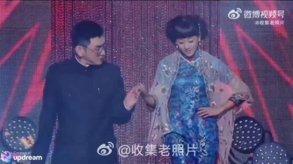 《潜伏》天津站的年会!洪秘书&马太太版《Trouble Maker》 ai无敌了