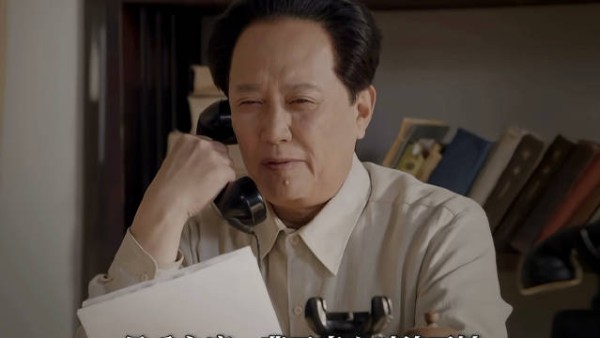 伟人塑造兼顾风骨与人情味，跳出脸谱化演绎