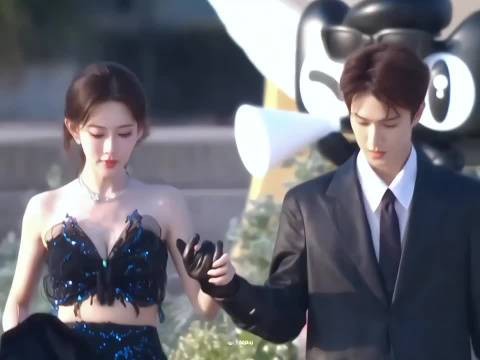 孟子义李昀锐对视定谁开口